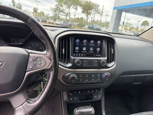 Used 2019 Chevrolet Colorado Z71 image 9