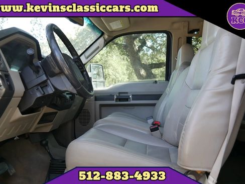Used 2010 Ford F250 XLT image 11