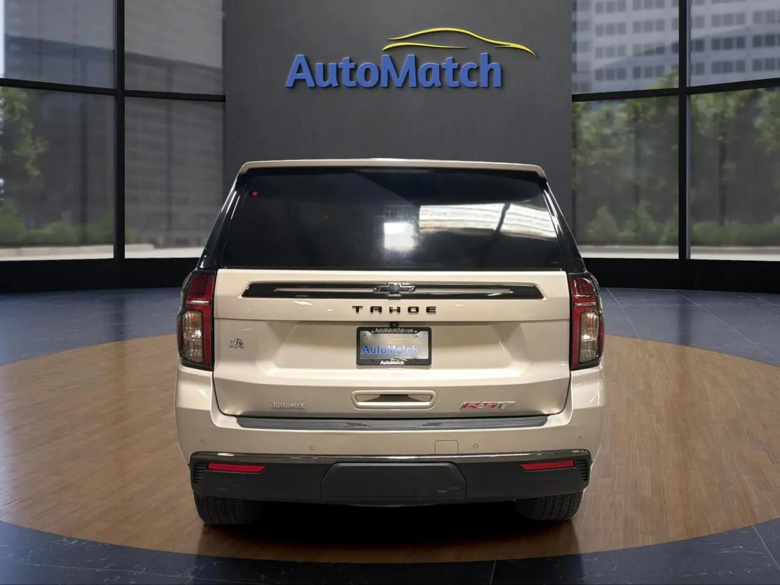 Used 2022 Chevrolet Tahoe RST AWD/4WD image 9