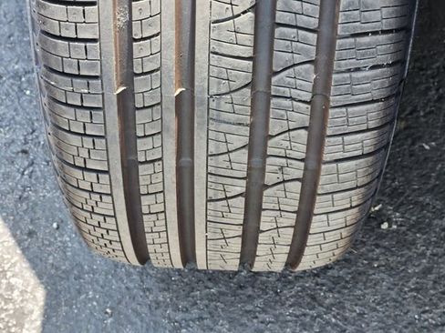 Used 2025 Volvo XC90 T8 Ultra w/ Protection Package Premier image 17