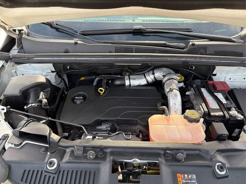 Used 2022 Chevrolet Trax LT w/ Sport Edition image 12