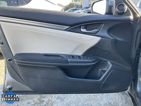 Used 2019 Honda Civic EX image 21
