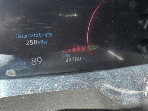 Certified 2025 Toyota RAV4 XLE FWD image 27