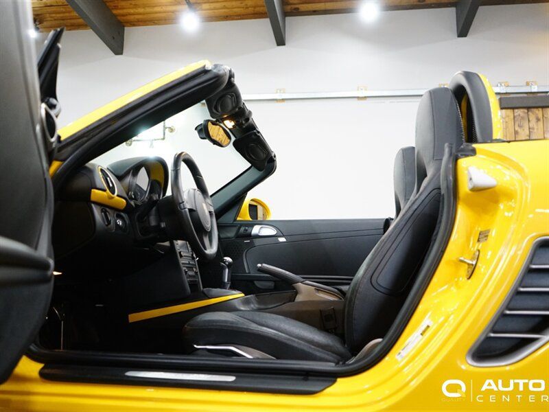 Used 2011 Porsche Boxster RWD image 18