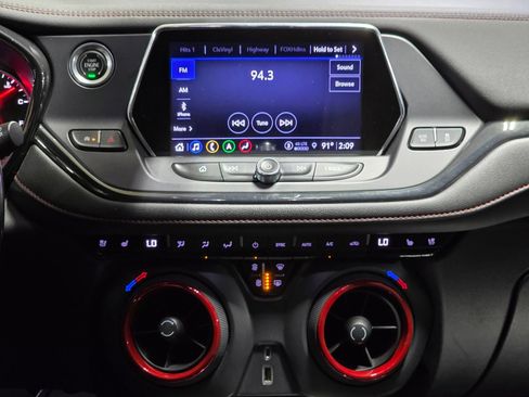 Used 2021 Chevrolet Blazer RS w/ Enhanced Convenience Package FWD image 27