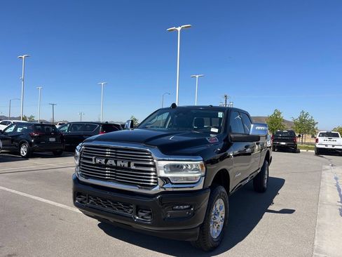 Used 2024 RAM 2500 Laramie w/ Safety Group AWD/4WD image 4