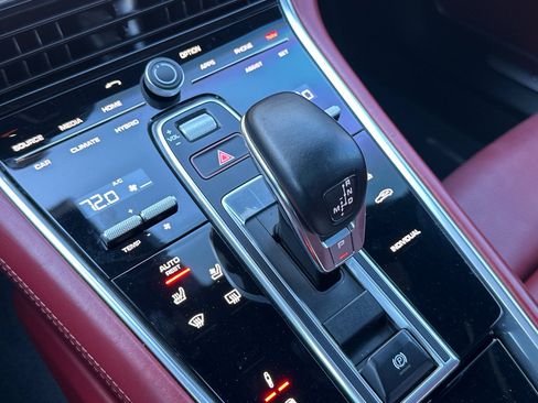 Used 2019 Porsche Panamera 4 AWD/4WD image 26
