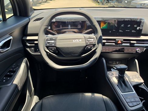 New 2026 Kia Sportage X-Line AWD/4WD image 13