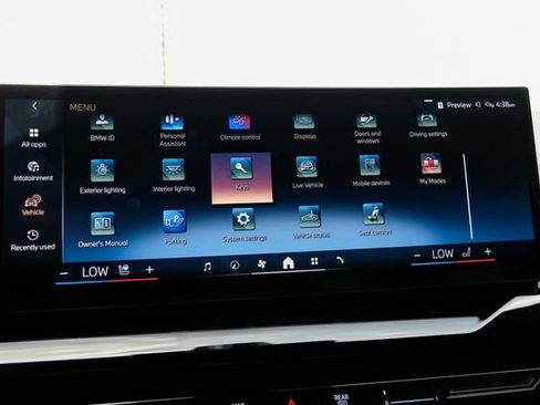 Used 2025 BMW 530i RWD image 39