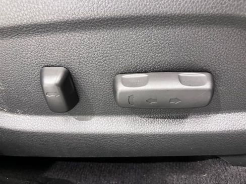 Used 2017 Hyundai Santa Fe Limited image 52