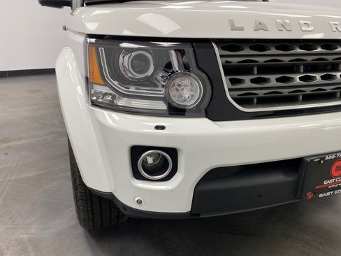 Used 2016 Land Rover LR4 HSE AWD/4WD image 17
