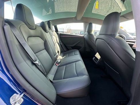 Used 2025 Tesla Model 3 Long Range image 29
