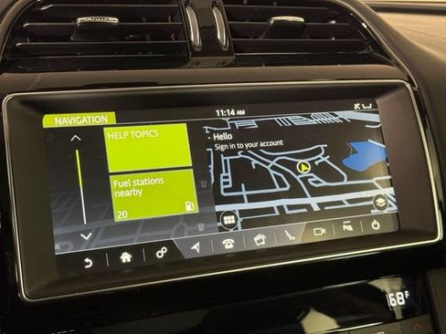 Used 2019 Jaguar F-PACE Prestige AWD/4WD image 28