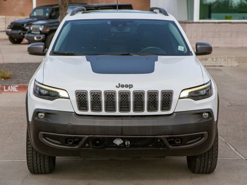 Used 2021 Jeep Cherokee Trailhawk w/ Sun, Sound & Nav Group AWD/4WD image 3