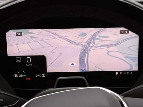 New 2026 GMC Yukon Denali w/ Denali Reserve Package image 13