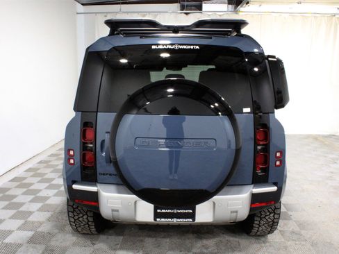 Used 2024 Land Rover Defender 110 S image 29