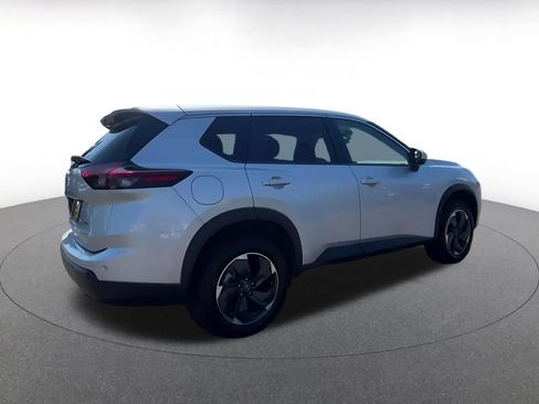 Used 2025 Nissan Rogue SV AWD/4WD image 11