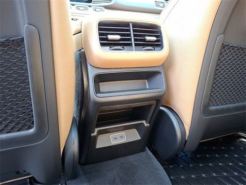 Certified 2025 Mercedes-Benz GLE 350 4MATIC image 9