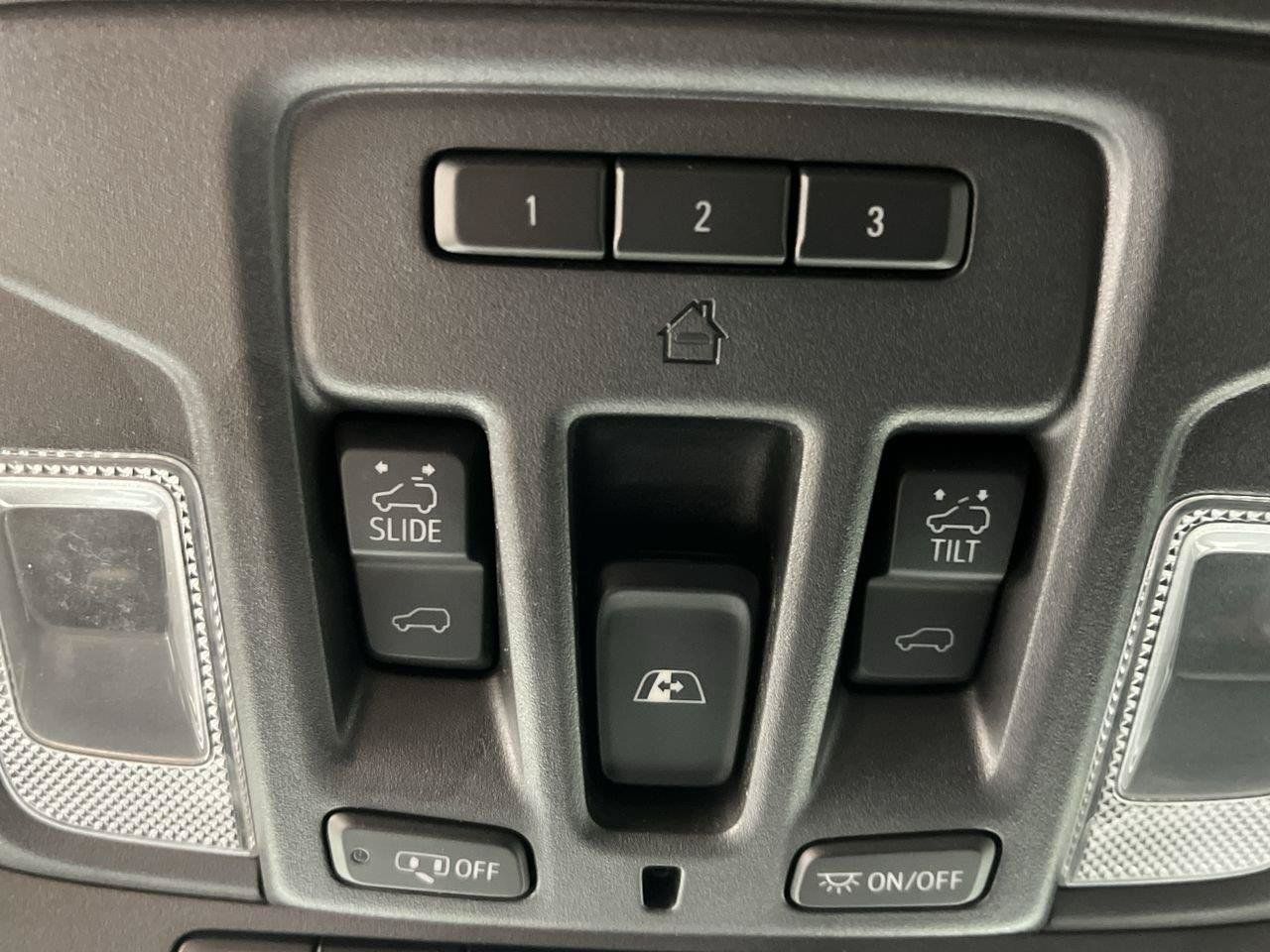 Used 2024 GMC Sierra 2500 AT4X AWD/4WD image 30