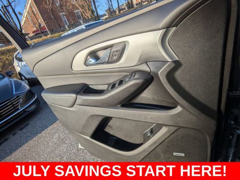 Used 2020 Chevrolet Traverse LT w/ LT Premium Package AWD/4WD image 33