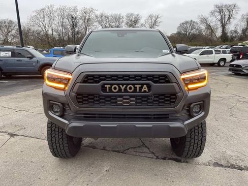 Used 2023 Toyota Tacoma TRD Off-Road w/ Technology Package image 8