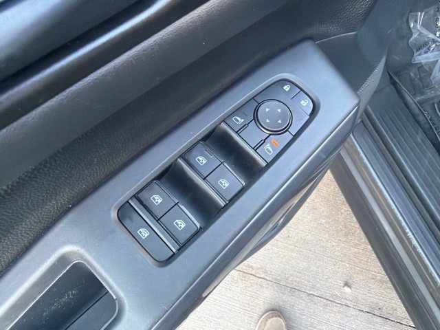 Used 2024 Nissan Pathfinder Rock Creek AWD/4WD image 16