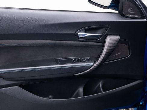 Used 2017 BMW M2 Base image 12