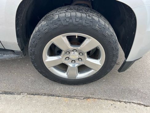 Used 2019 Chevrolet Tahoe LT image 11