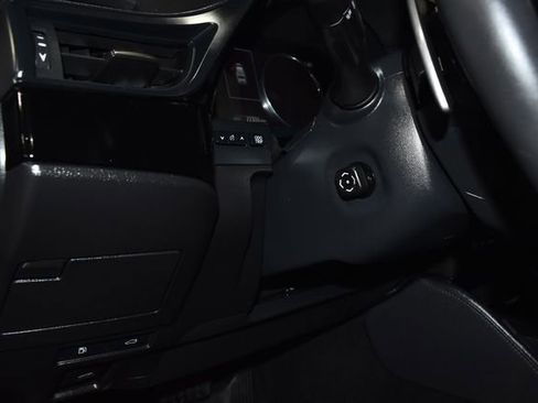 Used 2024 Lexus ES 350 w/ Premium Package image 29