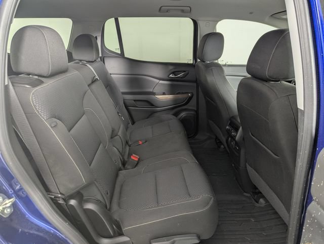 Used 2023 GMC Acadia SLE w/ LPO, Floor Liner Package AWD/4WD image 19