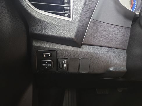 Used 2016 Toyota Corolla S FWD image 27
