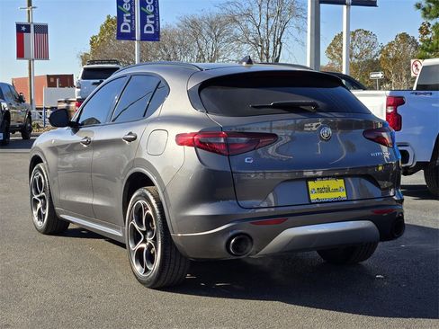 Used 2023 Alfa Romeo Stelvio Ti image 6