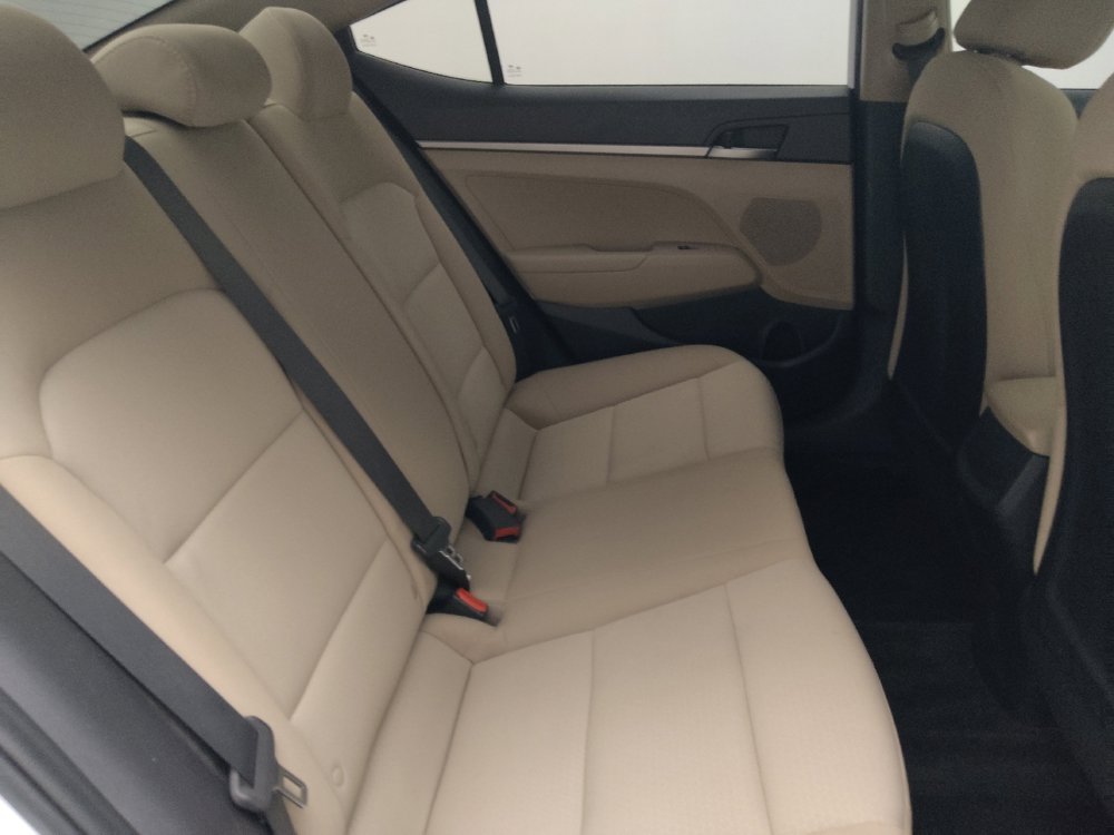Used 2018 Hyundai Elantra SE w/ Cargo Package FWD image 19