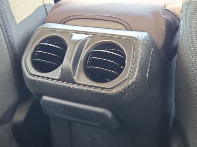 Certified 2025 Jeep Wrangler Sport AWD/4WD image 22