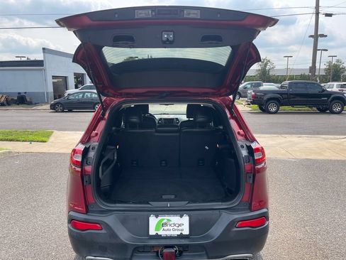 Used 2015 Jeep Cherokee Limited w/ Trailer Tow Group AWD/4WD image 15
