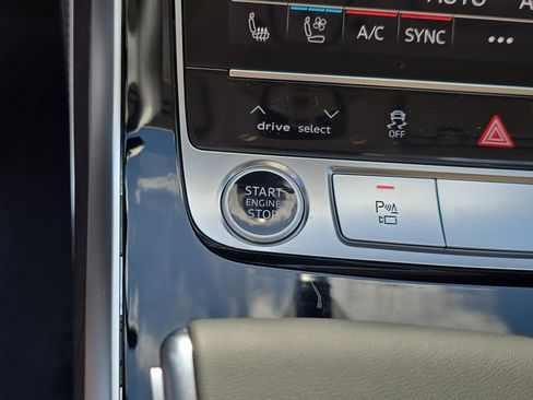 New 2025 Audi Q7 Premium Plus image 28