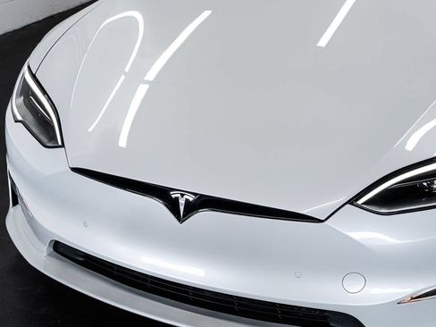Used 2022 Tesla Model S Plaid AWD/4WD image 10