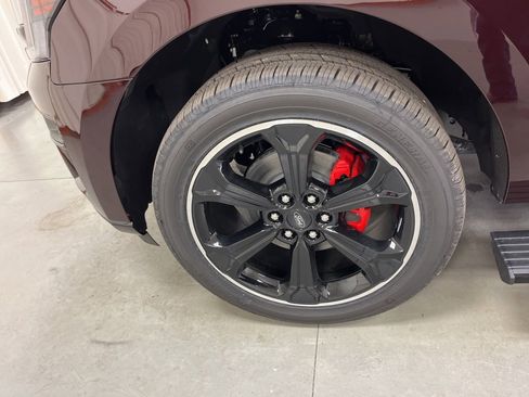 New 2024 Ford Expedition Limited image 18