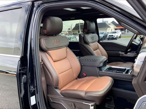 Used 2024 Ford F250 King Ranch w/ Chrome Package image 9