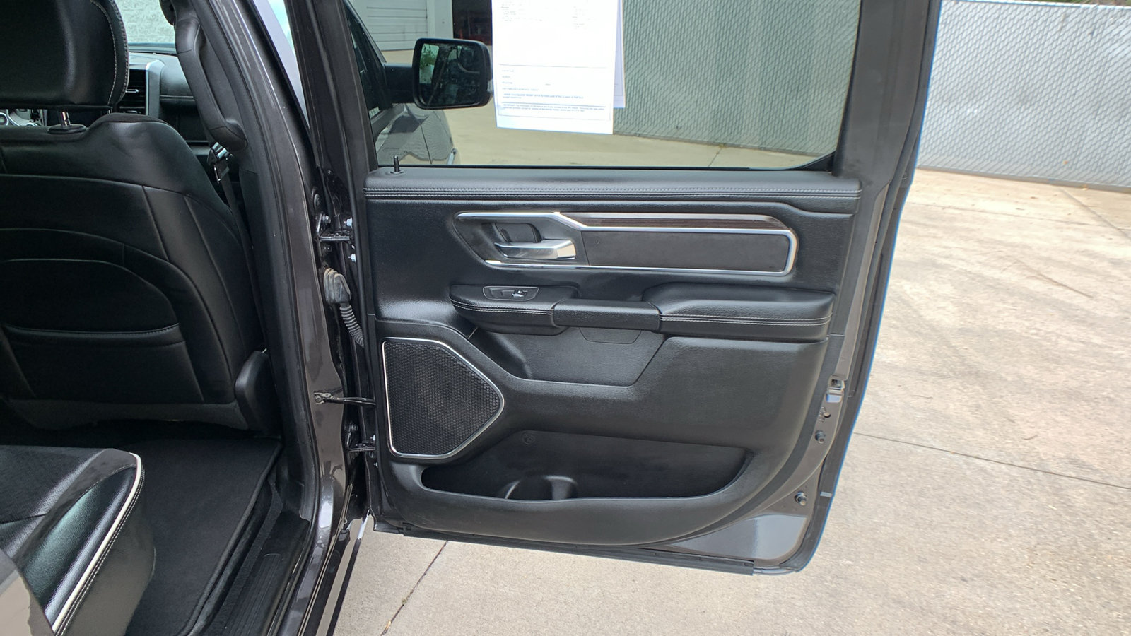 Used 2026 RAM 1500 Laramie w/ Sport Appearance Package AWD/4WD image 28
