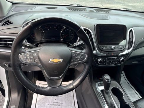 Used 2020 Chevrolet Equinox Premier AWD/4WD image 18