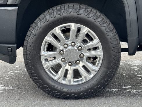 Used 2021 GMC Sierra 2500 Denali w/ Denali Ultimate Package image 32