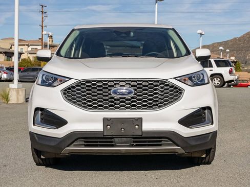Used 2024 Ford Edge SEL image 9