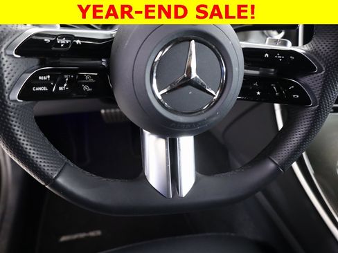 Used 2025 Mercedes-Benz GLC 300 4MATIC image 14