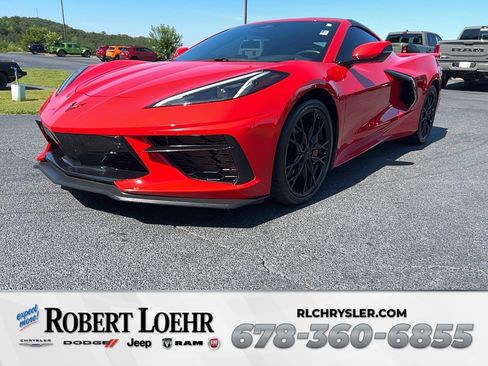 Used 2025 Chevrolet Corvette Stingray Premium Cpe w/ Z51 Performance Package RWD image 1