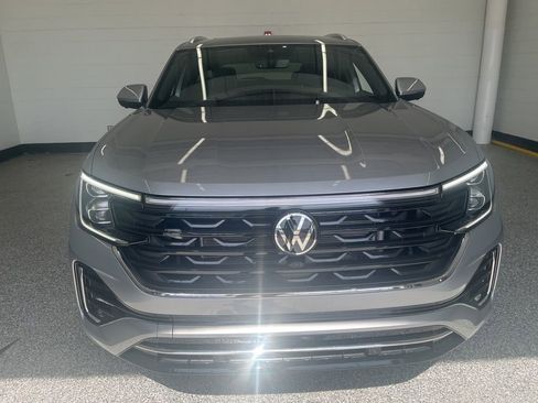 New 2026 Volkswagen Atlas Cross Sport SEL Premium R-Line AWD/4WD image 11