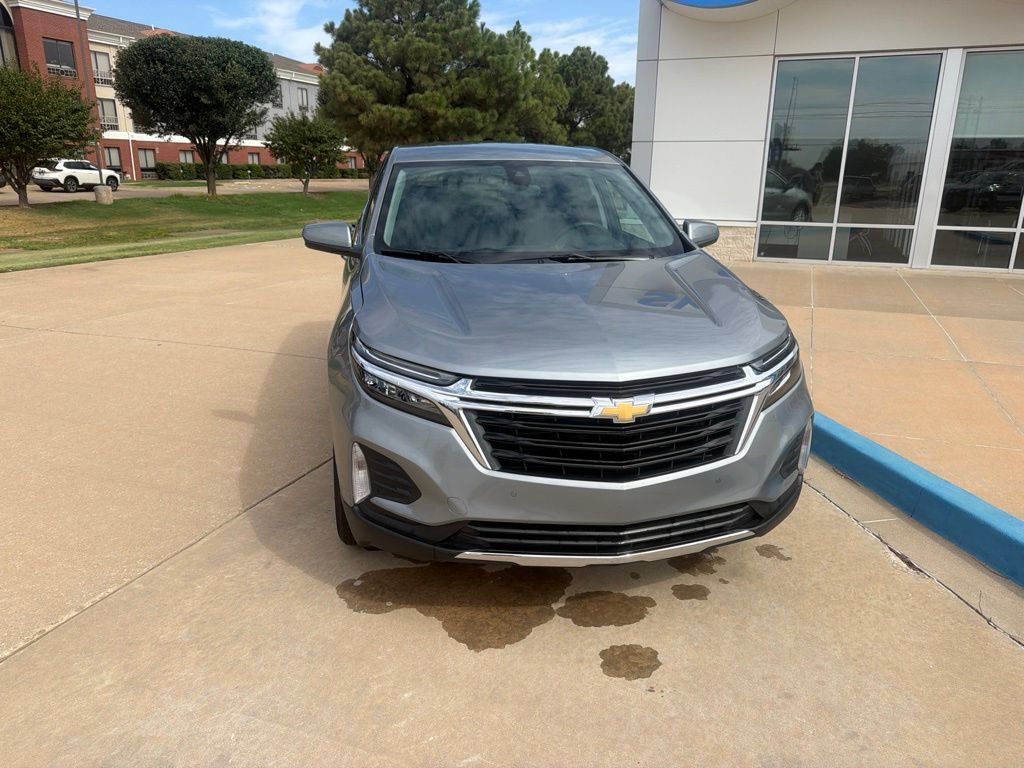 Used 2023 Chevrolet Equinox LT FWD image 4