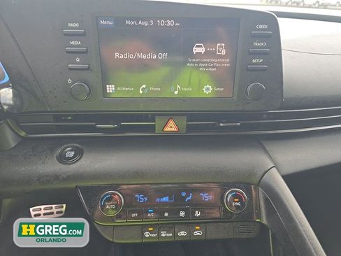 Used 2025 Hyundai Elantra Sport FWD image 14