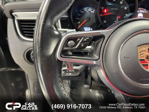 Used 2017 Porsche Macan AWD/4WD image 29