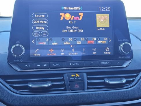 Used 2022 Nissan Altima 2.5 SR w/ Midnight Edition Package image 16